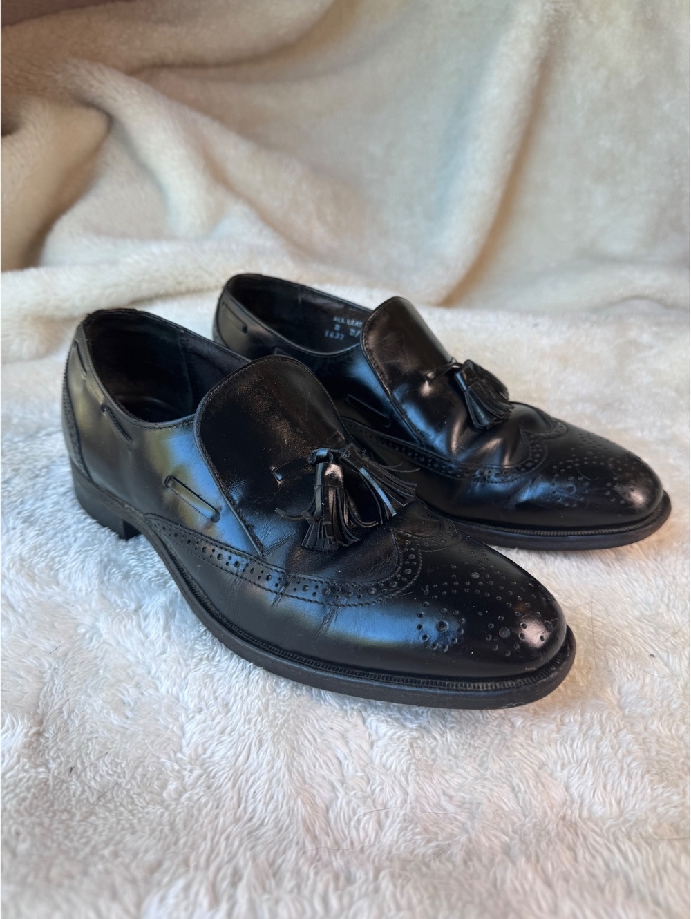 Vintage Stafford Comfort Plus Black Leather Wingtip Tassel Loafers -Men's Size 8